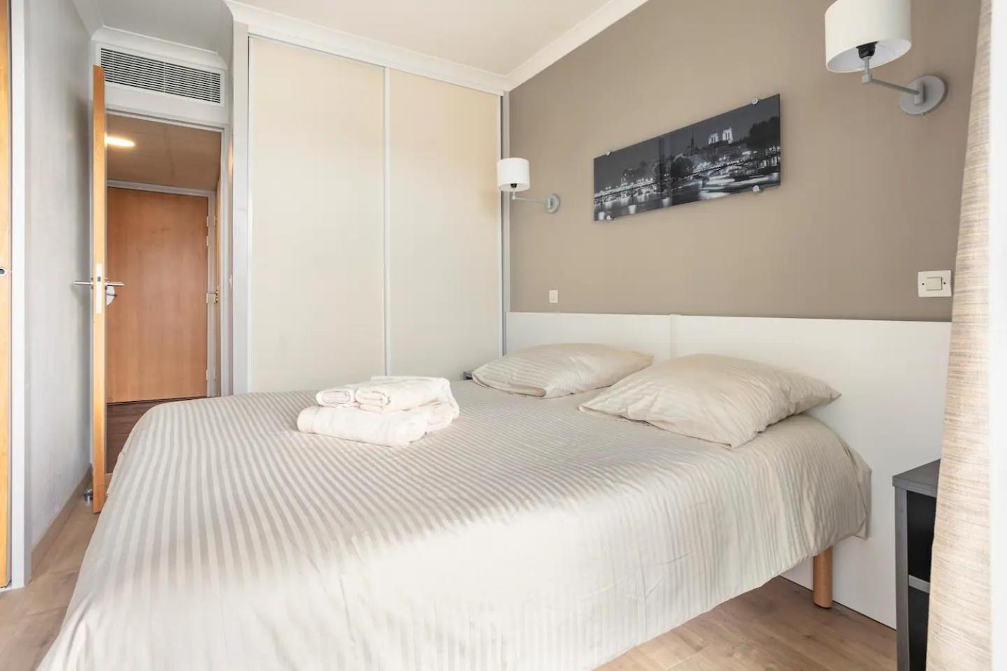 Mycityhaven Paris La Defense Курбьовоа Екстериор снимка